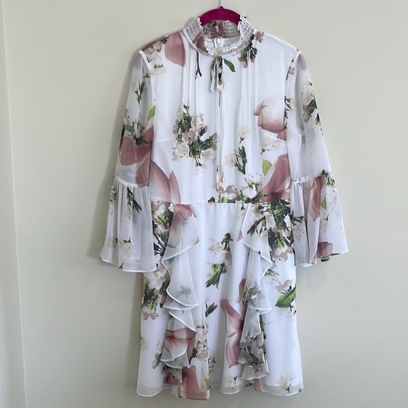 Ted Baker Ruffle Bow Neck Dress in Harmony Floral 1/US4 - Picture 2 of 5